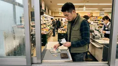 年金生活、毎月いくら必要？家計調査で読み解く65歳以上・無職夫婦の家計のリアル